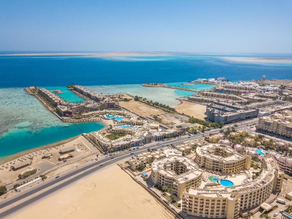 منتجع وسبا صني دايز إل بالاسيو